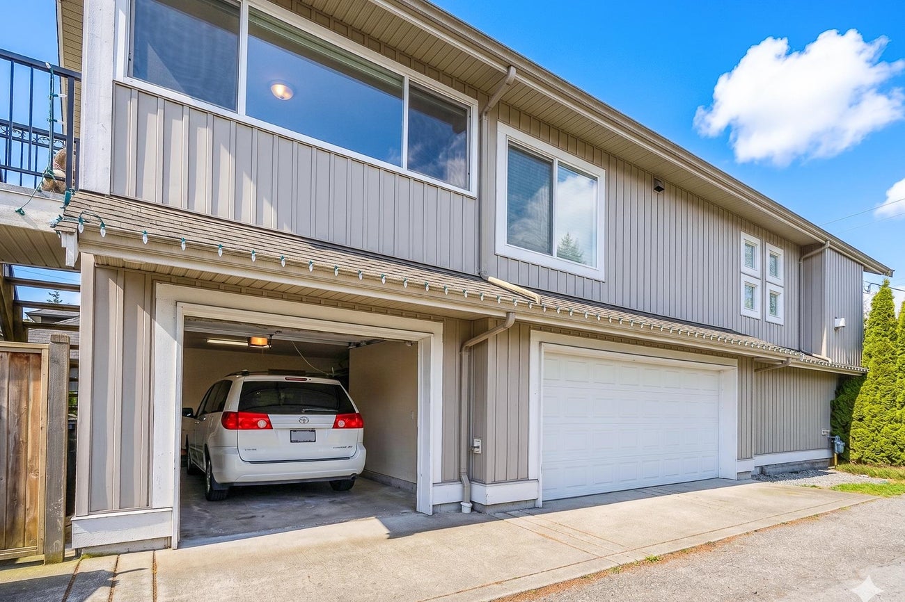 735 Schoolhouse Street - Central Coquitlam Single Family Residence for Sale, 7 Bedrooms (R3117261)# - 36
