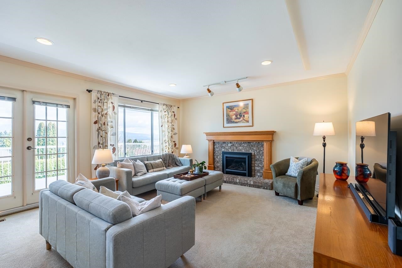 580 Clearwater Way - Coquitlam East single-family-residence for Sale, 5 Bedrooms (R3117530)# - 18