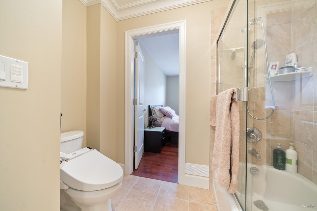 7533 Curtis Street - Simon Fraser Univer. single-family-residence for Sale, 7 Bedrooms (R3118977)# - 22