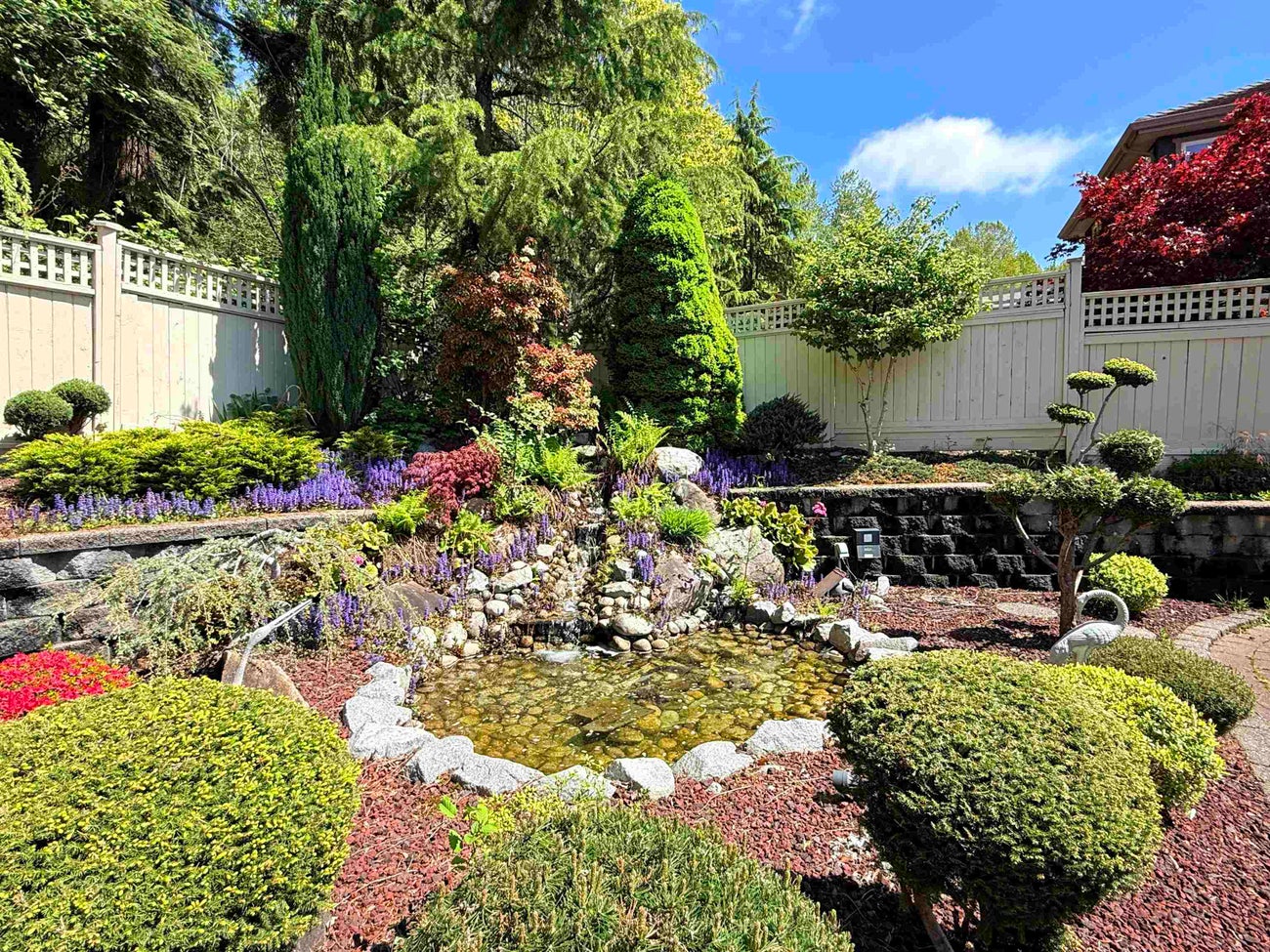 7533 Curtis Street - Simon Fraser Univer. single-family-residence for Sale, 7 Bedrooms (R3118977)# - 37