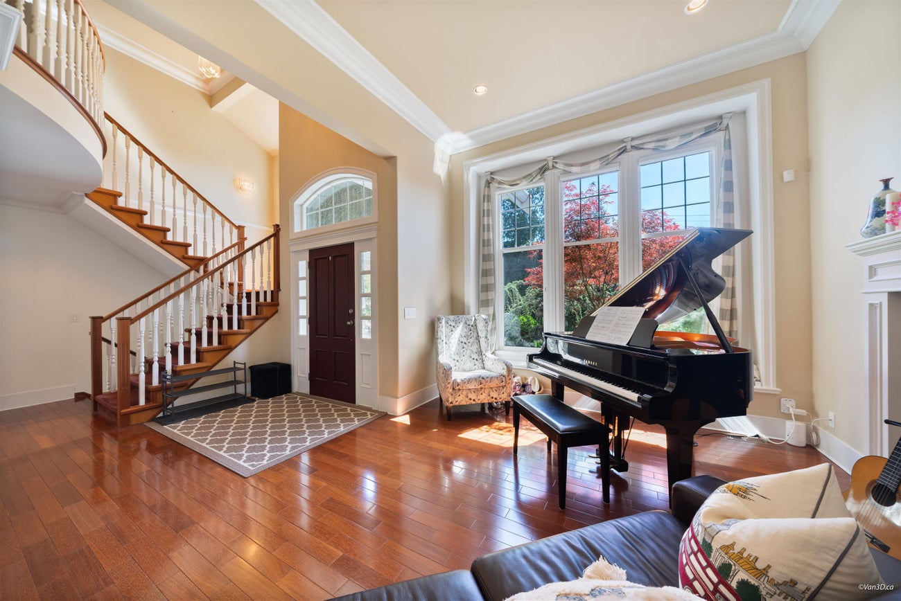 7533 Curtis Street - Simon Fraser Univer. single-family-residence for Sale, 7 Bedrooms (R3118977)# - 4