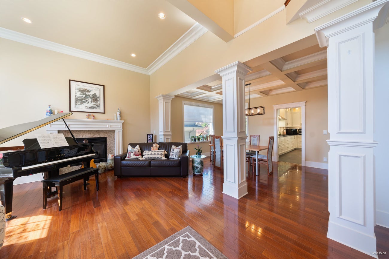 7533 Curtis Street - Simon Fraser Univer. single-family-residence for Sale, 7 Bedrooms (R3118977)# - 5
