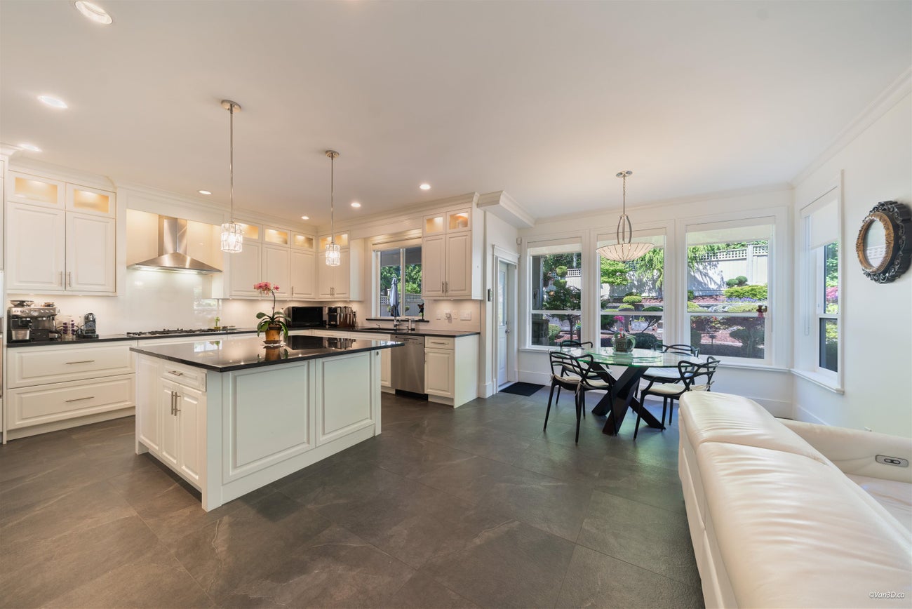 7533 Curtis Street - Simon Fraser Univer. single-family-residence for Sale, 7 Bedrooms (R3118977)# - 6