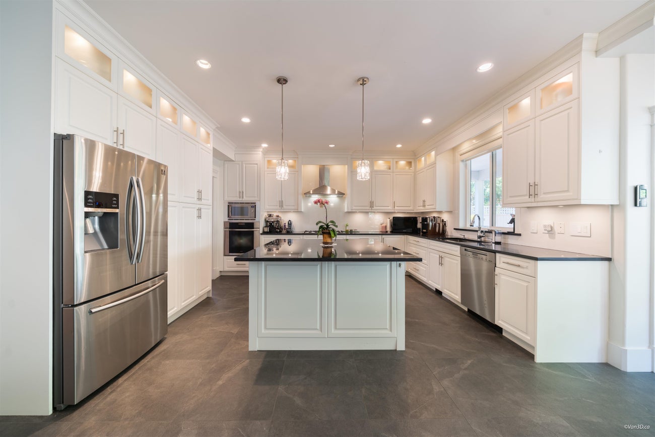 7533 Curtis Street - Simon Fraser Univer. single-family-residence for Sale, 7 Bedrooms (R3118977)# - 8