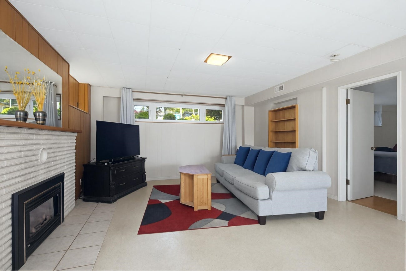 1162 Madore Avenue - Central Coquitlam single-family-residence for Sale, 4 Bedrooms (R3119037)# - 27