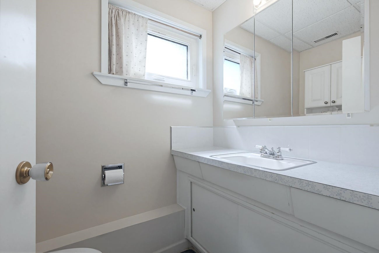 1162 Madore Avenue - Central Coquitlam single-family-residence for Sale, 4 Bedrooms (R3119037)# - 31