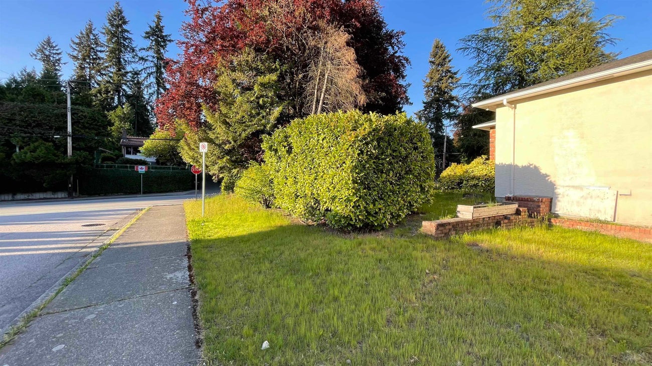 2000 Austin Avenue - Central Coquitlam single-family-residence for Sale, 4 Bedrooms (R3119328)# - 14
