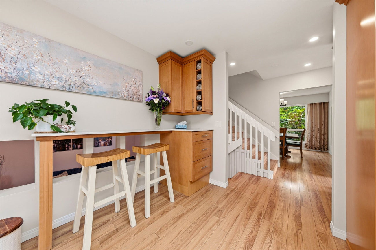 2563 Ashurst Avenue - Coquitlam East Single Family Residence for Sale, 4 Bedrooms (R3119339)# - 11
