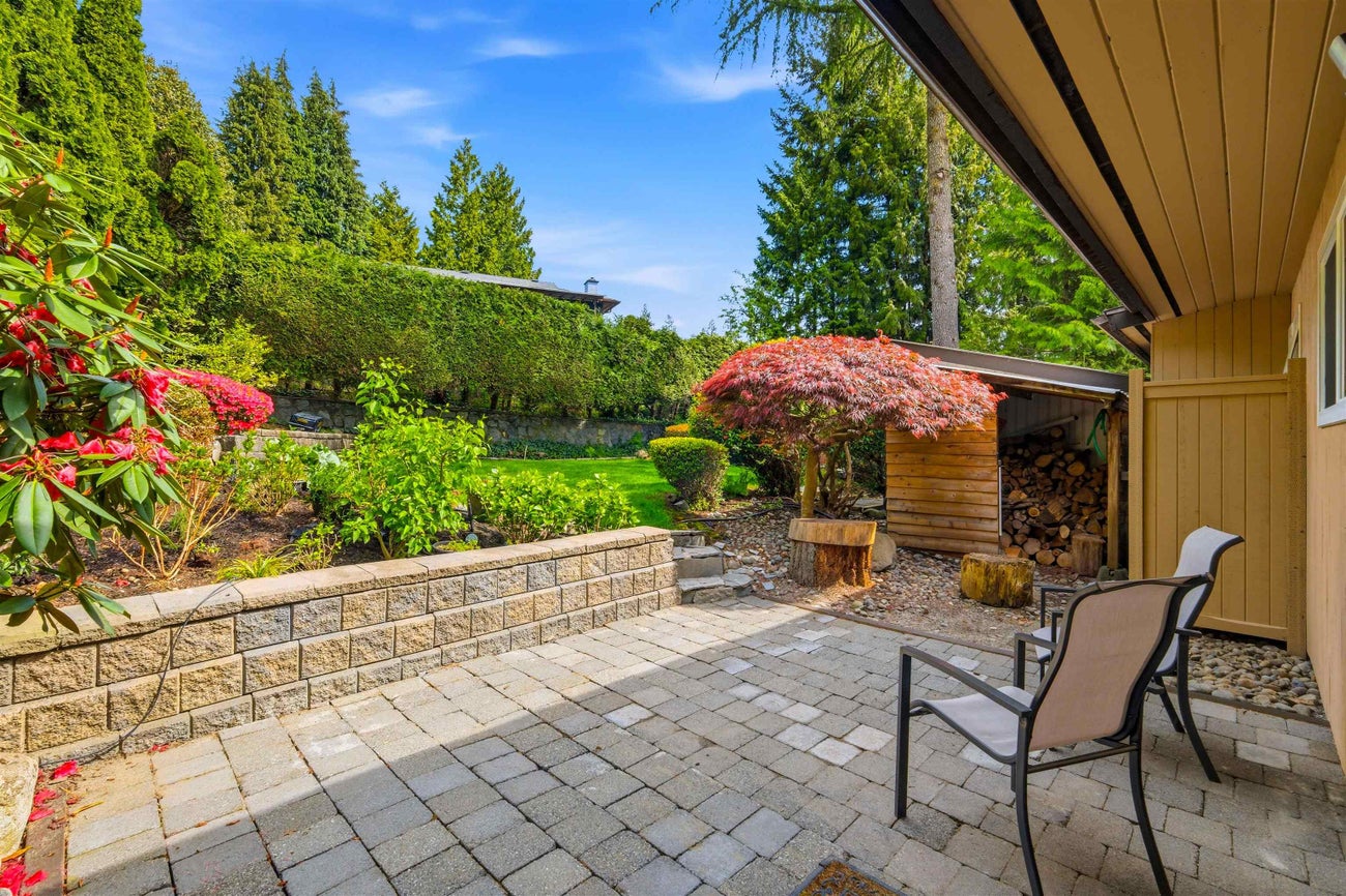 2563 Ashurst Avenue - Coquitlam East Single Family Residence for Sale, 4 Bedrooms (R3119339)# - 33