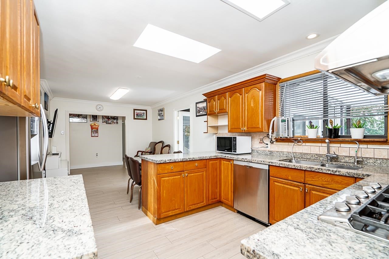 1650 Rochester Avenue - Central Coquitlam single-family-residence for Sale, 5 Bedrooms (R3119598)# - 10