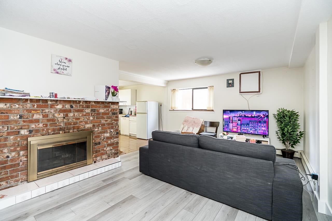1650 Rochester Avenue - Central Coquitlam single-family-residence for Sale, 5 Bedrooms (R3119598)# - 23