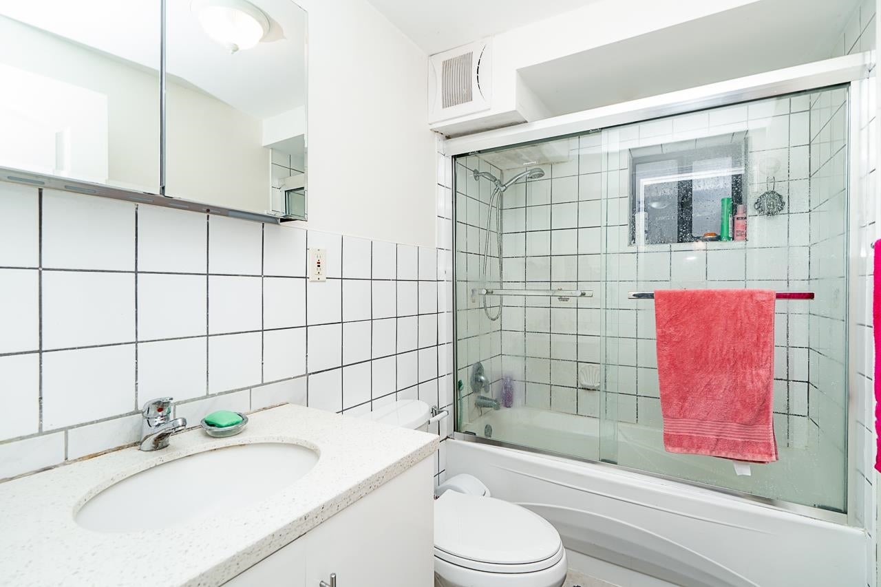 1650 Rochester Avenue - Central Coquitlam single-family-residence for Sale, 5 Bedrooms (R3119598)# - 31