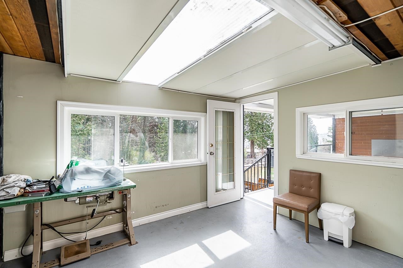 1650 Rochester Avenue - Central Coquitlam single-family-residence for Sale, 5 Bedrooms (R3119598)# - 33