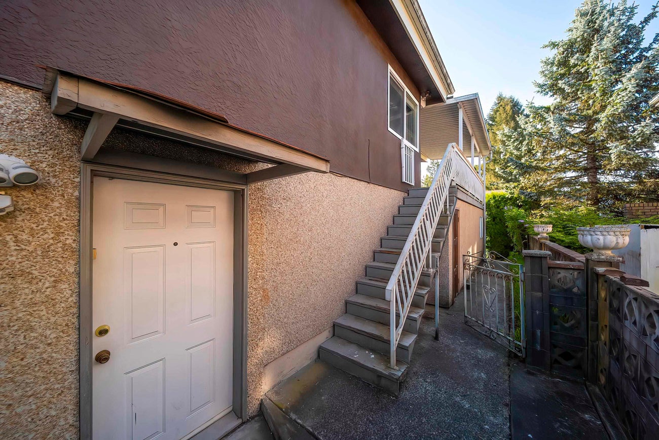 951 Everett Crescent - Sperling-Duthie single-family-residence for Sale, 5 Bedrooms (R3119790)# - 27