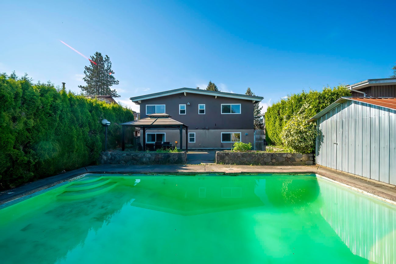 951 Everett Crescent - Sperling-Duthie single-family-residence for Sale, 5 Bedrooms (R3119790)# - 28