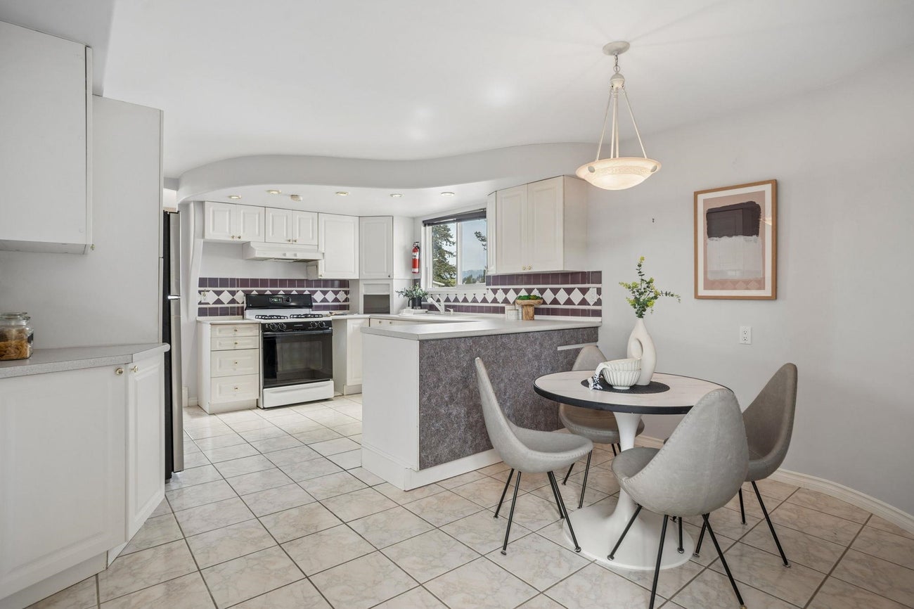 1770 Giles Place - Sperling-Duthie single-family-residence for Sale, 6 Bedrooms (R3120037)# - 11