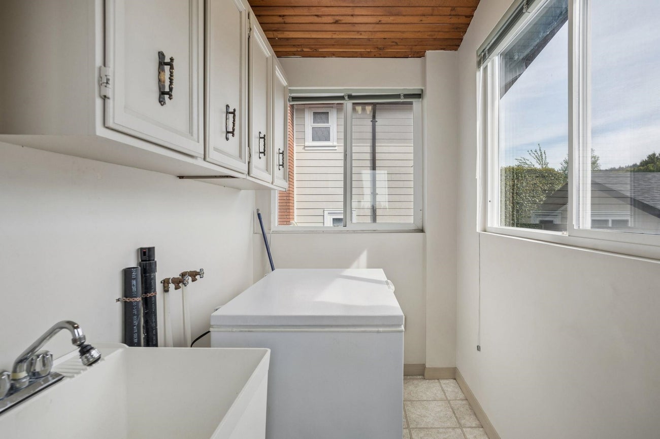 1770 Giles Place - Sperling-Duthie single-family-residence for Sale, 6 Bedrooms (R3120037)# - 20