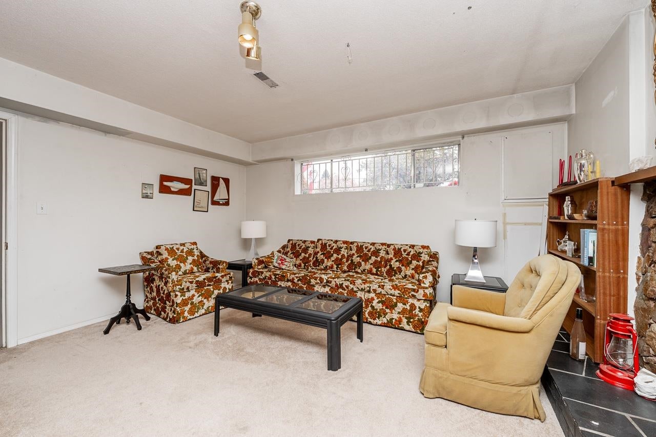 7055 Kitchener Street - Sperling-Duthie single-family-residence for Sale, 4 Bedrooms (R3120063)# - 21