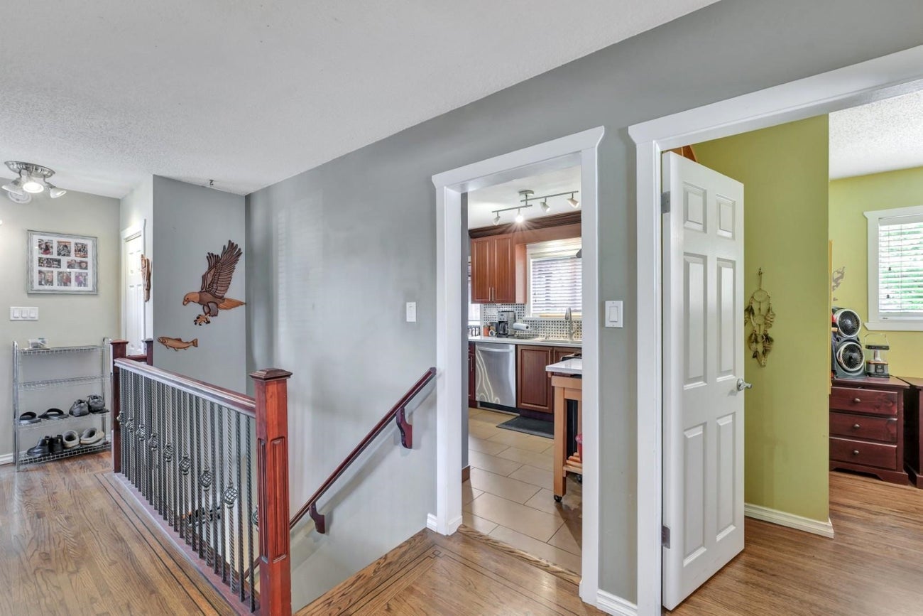 430 Montgomery Street - Central Coquitlam single-family-residence for Sale, 4 Bedrooms (R3120180)# - 13