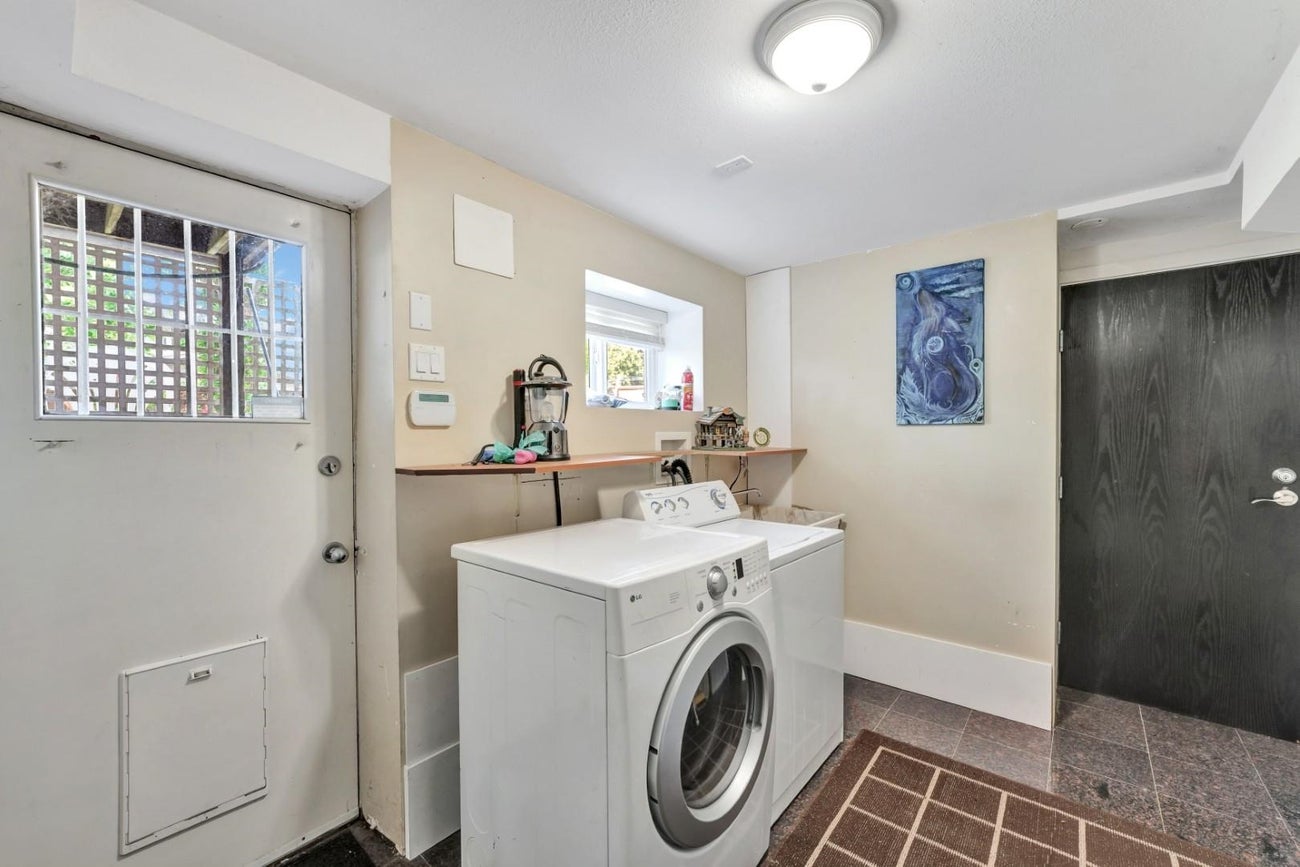430 Montgomery Street - Central Coquitlam single-family-residence for Sale, 4 Bedrooms (R3120180)# - 15