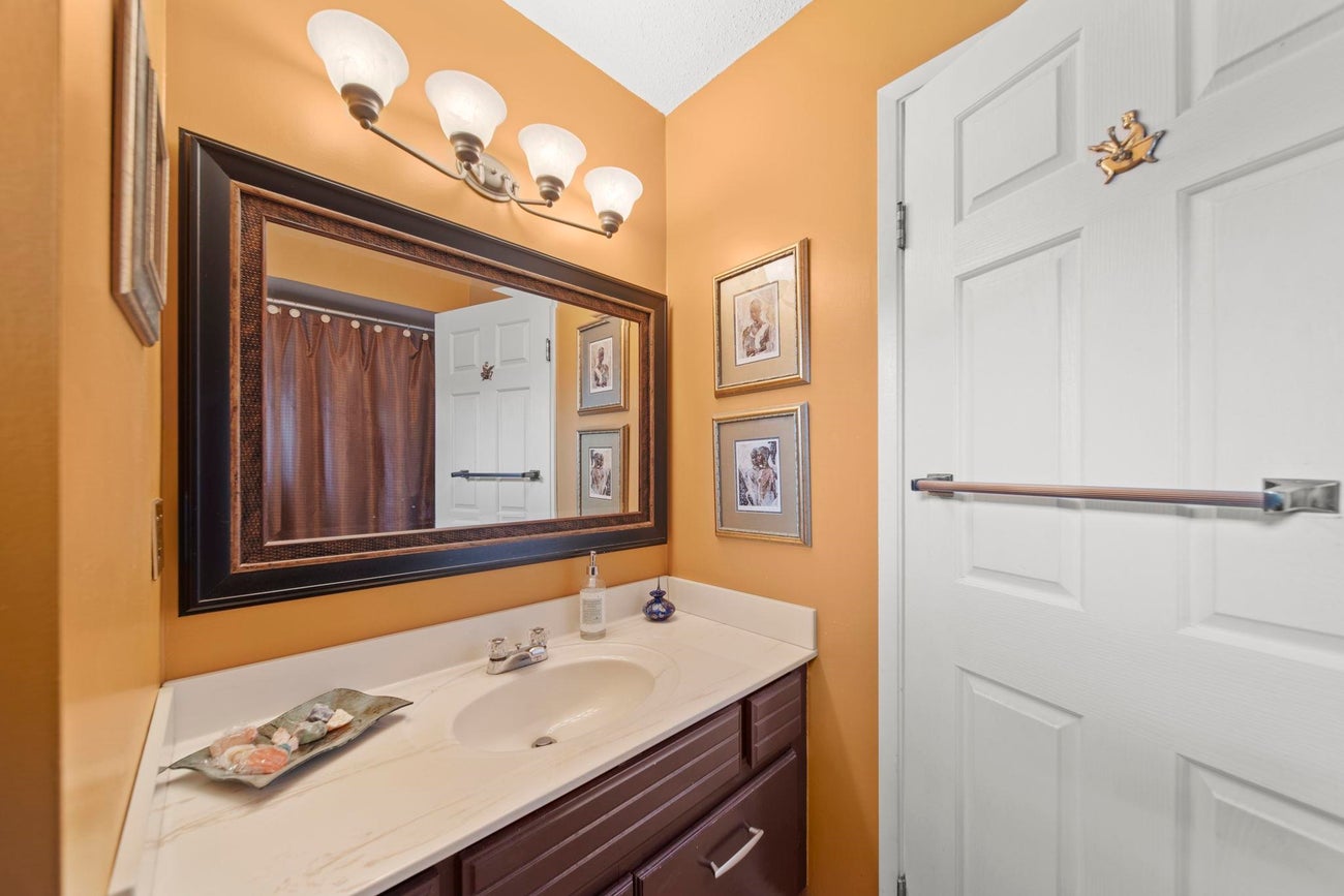 745 Dansey Avenue - Coquitlam West single-family-residence for Sale, 5 Bedrooms (R3120334)# - 29