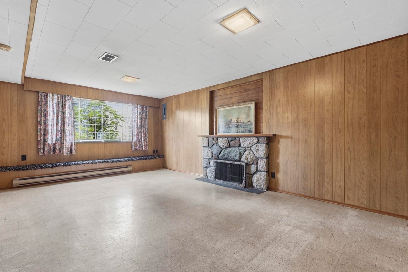 4782 Ridgelawn Drive - Brentwood Park Single Family Residence for Sale, 4 Bedrooms (R3121476)# - 24