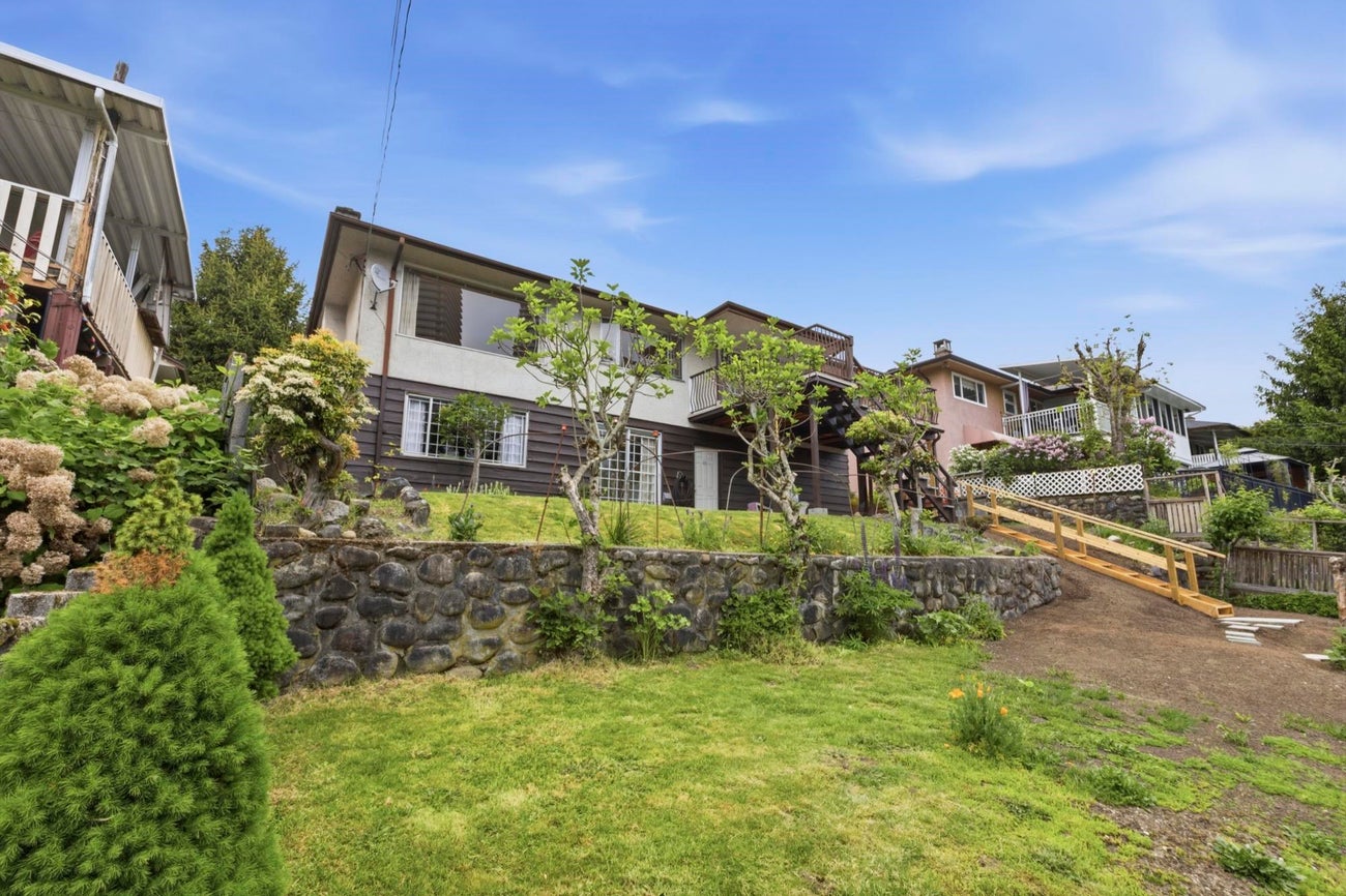 4782 Ridgelawn Drive - Brentwood Park Single Family Residence for Sale, 4 Bedrooms (R3121476)# - 28