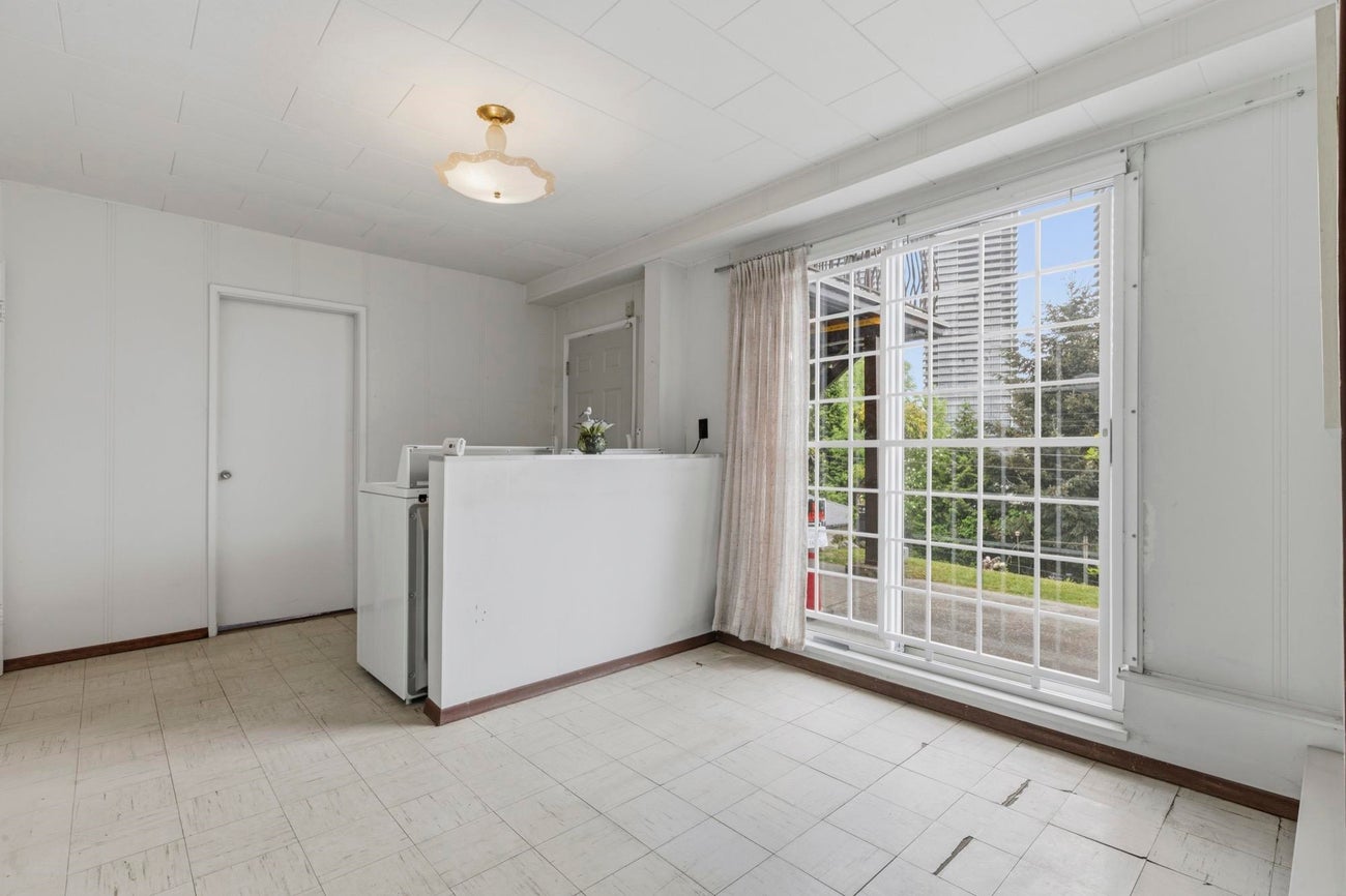 4782 Ridgelawn Drive - Brentwood Park Single Family Residence for Sale, 4 Bedrooms (R3121476)# - 34