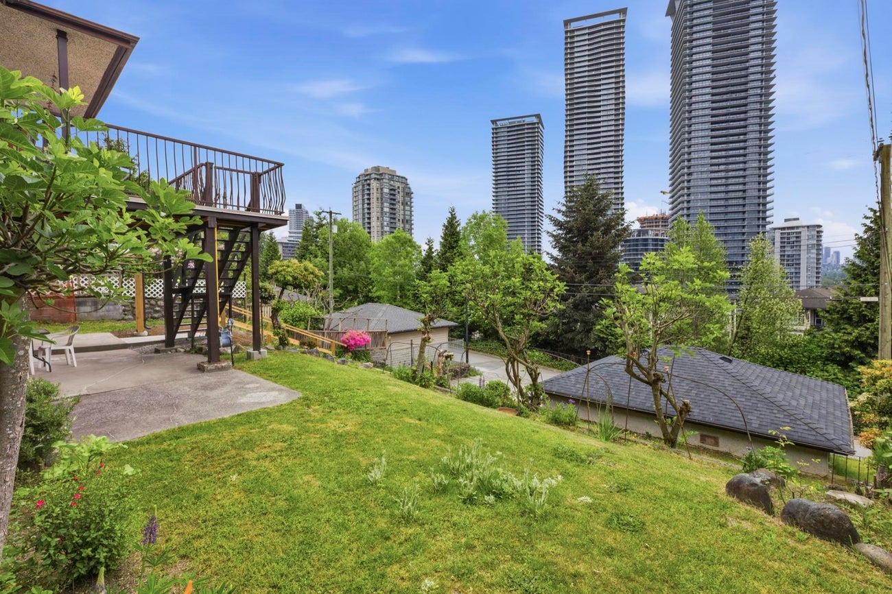 4782 Ridgelawn Drive - Brentwood Park Single Family Residence for Sale, 4 Bedrooms (R3121476)# - 38