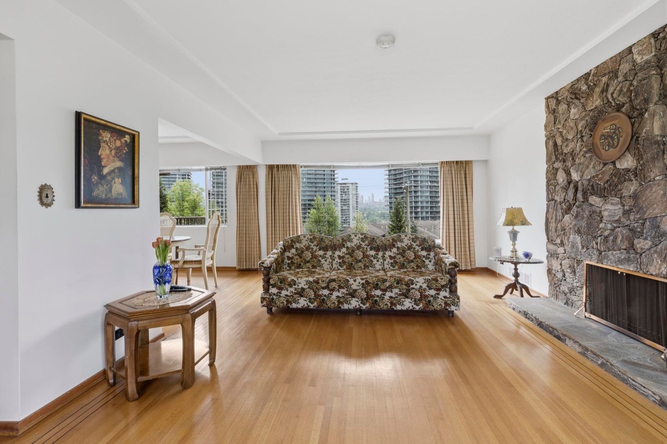 4782 Ridgelawn Drive - Brentwood Park Single Family Residence for Sale, 4 Bedrooms (R3121476)# - 7