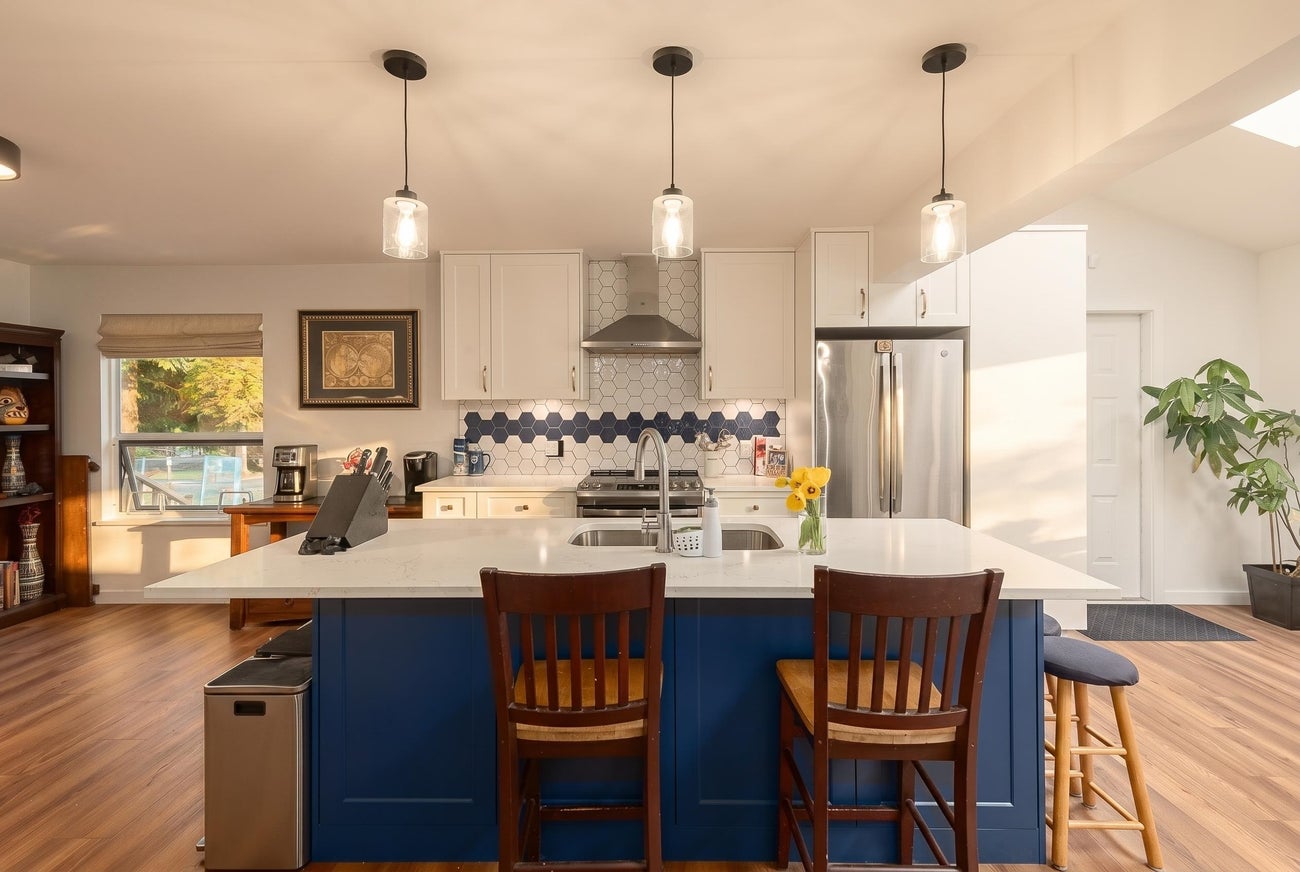 8029 Westlake Street - Government Road Single Family Residence for Sale, 5 Bedrooms (R3121950)# - 18