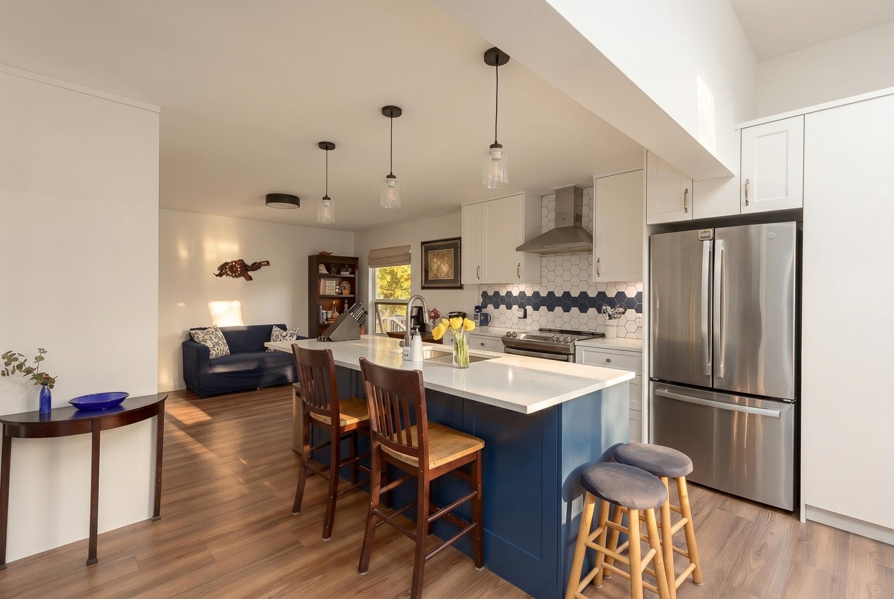 8029 Westlake Street - Government Road Single Family Residence for Sale, 5 Bedrooms (R3121950)# - 19