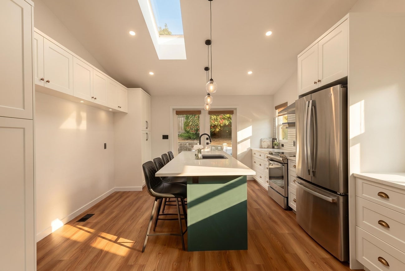8029 Westlake Street - Government Road Single Family Residence for Sale, 5 Bedrooms (R3121950)# - 1