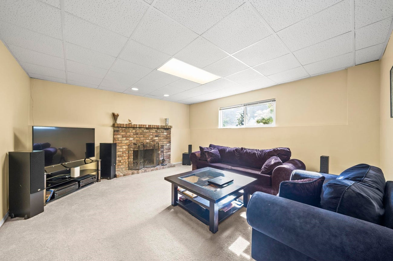 777 Chilko Drive - Coquitlam East single-family-residence for Sale, 4 Bedrooms (R3122601)# - 22
