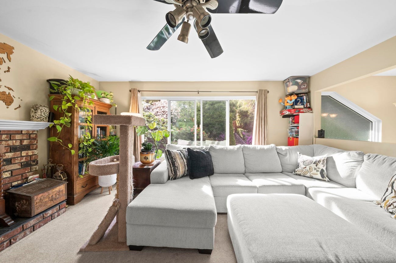 777 Chilko Drive - Coquitlam East single-family-residence for Sale, 4 Bedrooms (R3122601)# - 4