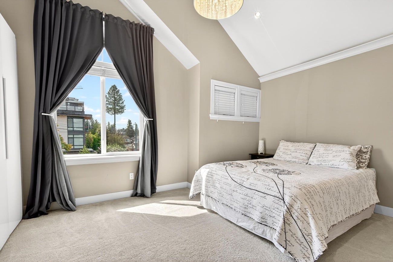 701 Lea Avenue - Coquitlam West Single Family Residence for Sale, 7 Bedrooms (R3122790)# - 16