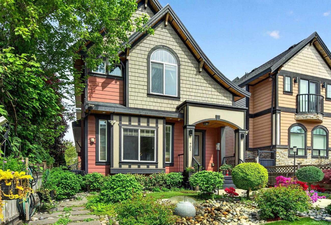 701 Lea Avenue - Coquitlam West Single Family Residence for Sale, 7 Bedrooms (R3122790)# - 1