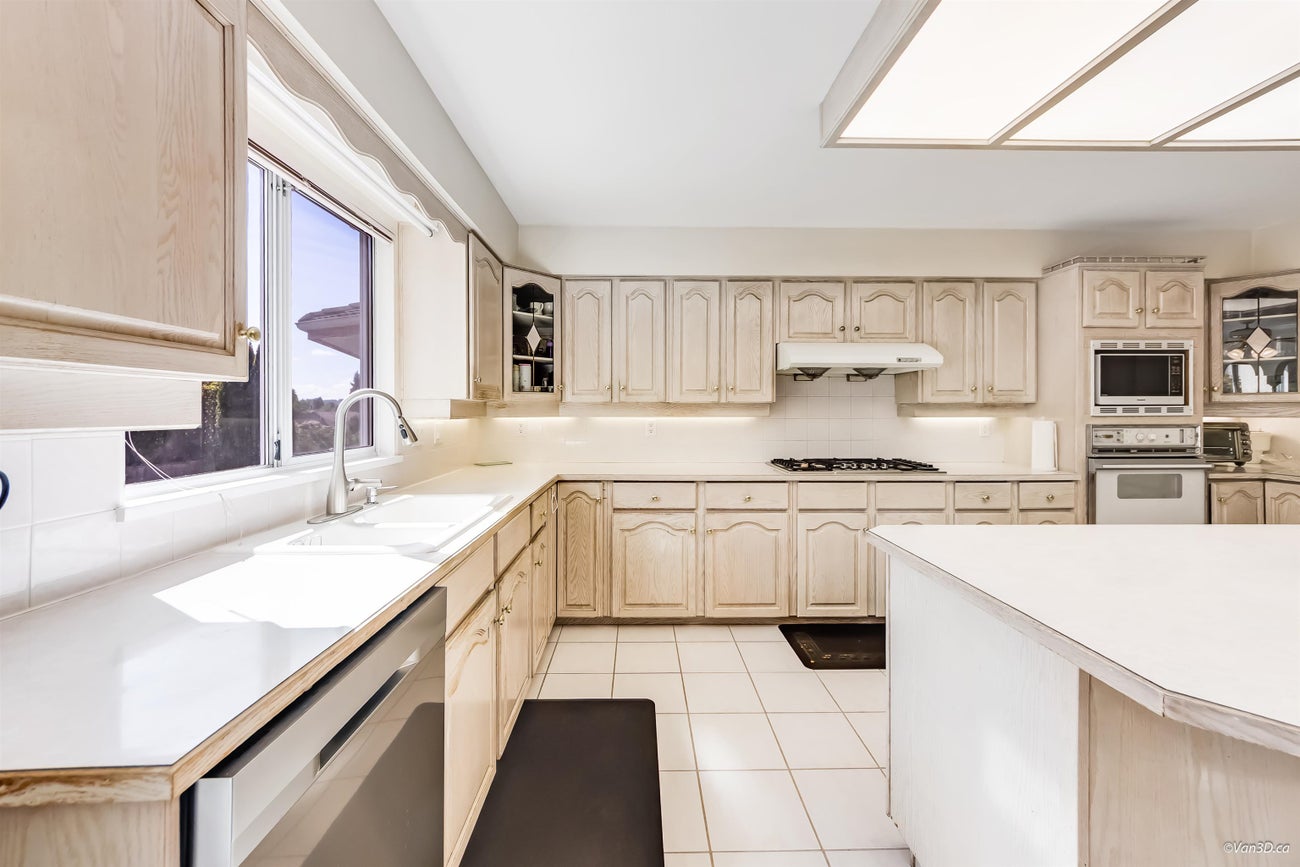 2828 Camrose Drive - Montecito Single Family Residence for Sale, 7 Bedrooms (R3123112)# - 11