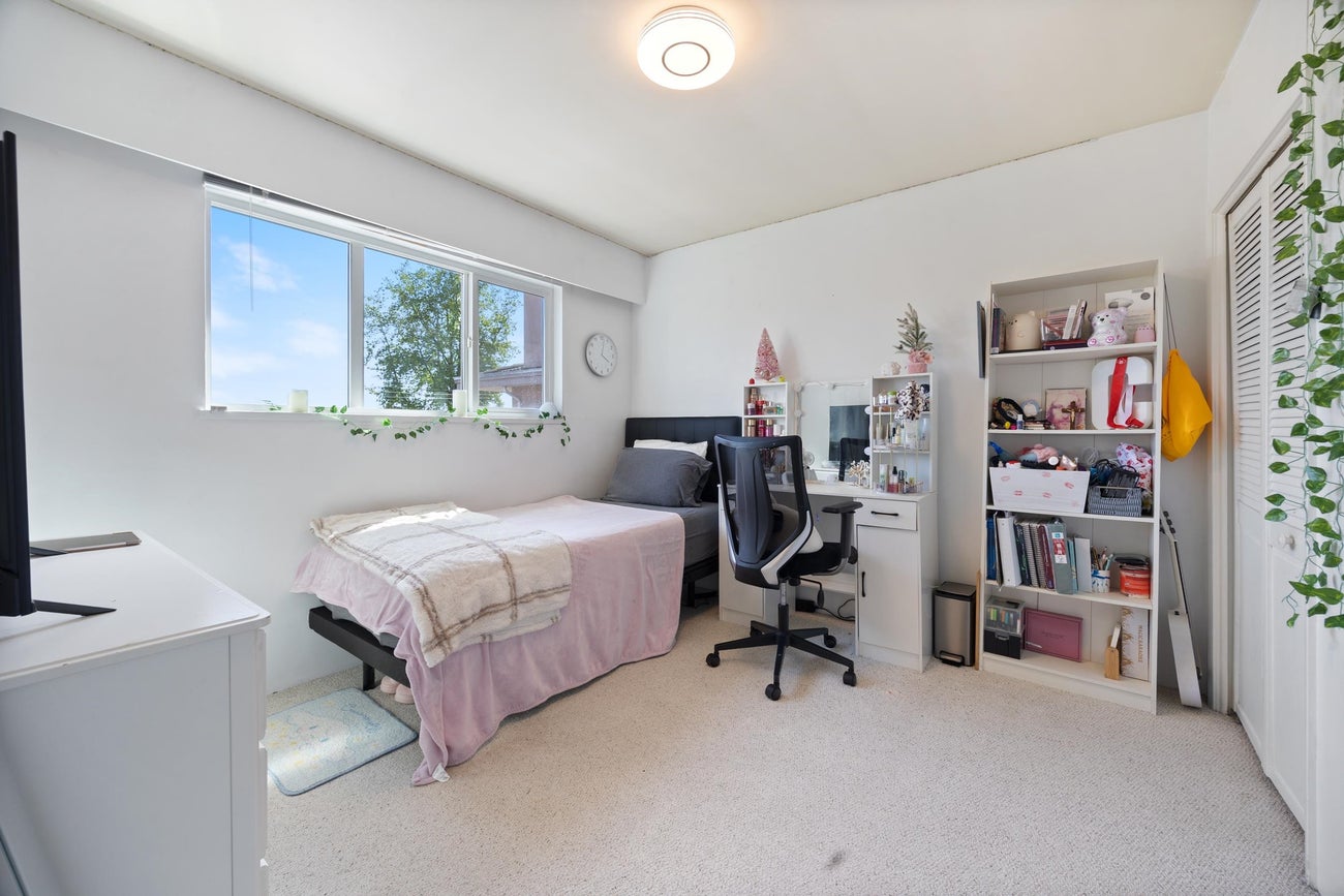 6890 Hycrest Drive - Montecito Single Family Residence for Sale, 4 Bedrooms (R3123178)# - 18