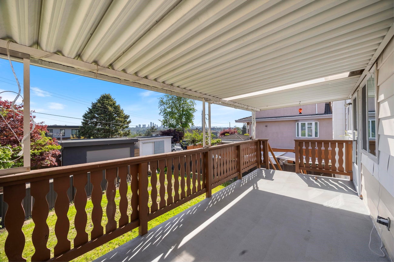 6890 Hycrest Drive - Montecito Single Family Residence for Sale, 4 Bedrooms (R3123178)# - 22