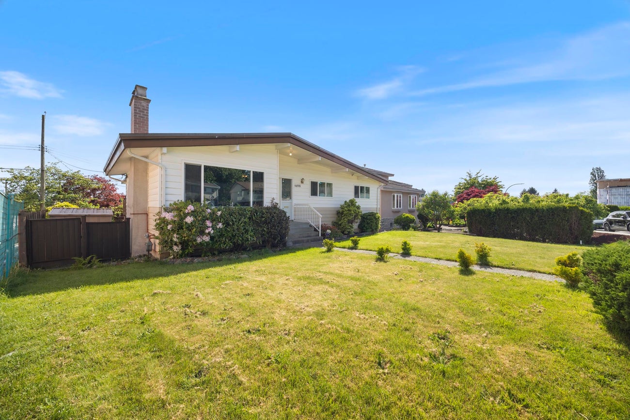 6890 Hycrest Drive - Montecito Single Family Residence for Sale, 4 Bedrooms (R3123178)# - 30