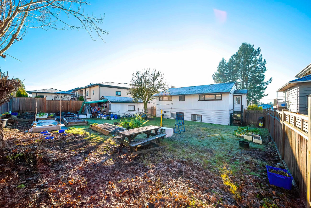 915 Walls Avenue - Maillardville Single Family Residence for Sale, 3 Bedrooms (R3123613)# - 5 915 Walls Avenue - Maillardville Single Family Residence for Sale, 3 Bedrooms (R3123613)# - 5