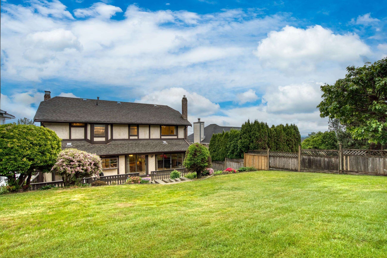 2866 Mara Drive - Coquitlam East single-family-residence for Sale, 5 Bedrooms (R3124095)# - 38 2866 Mara Drive - Coquitlam East single-family-residence for Sale, 5 Bedrooms (R3124095)# - 38