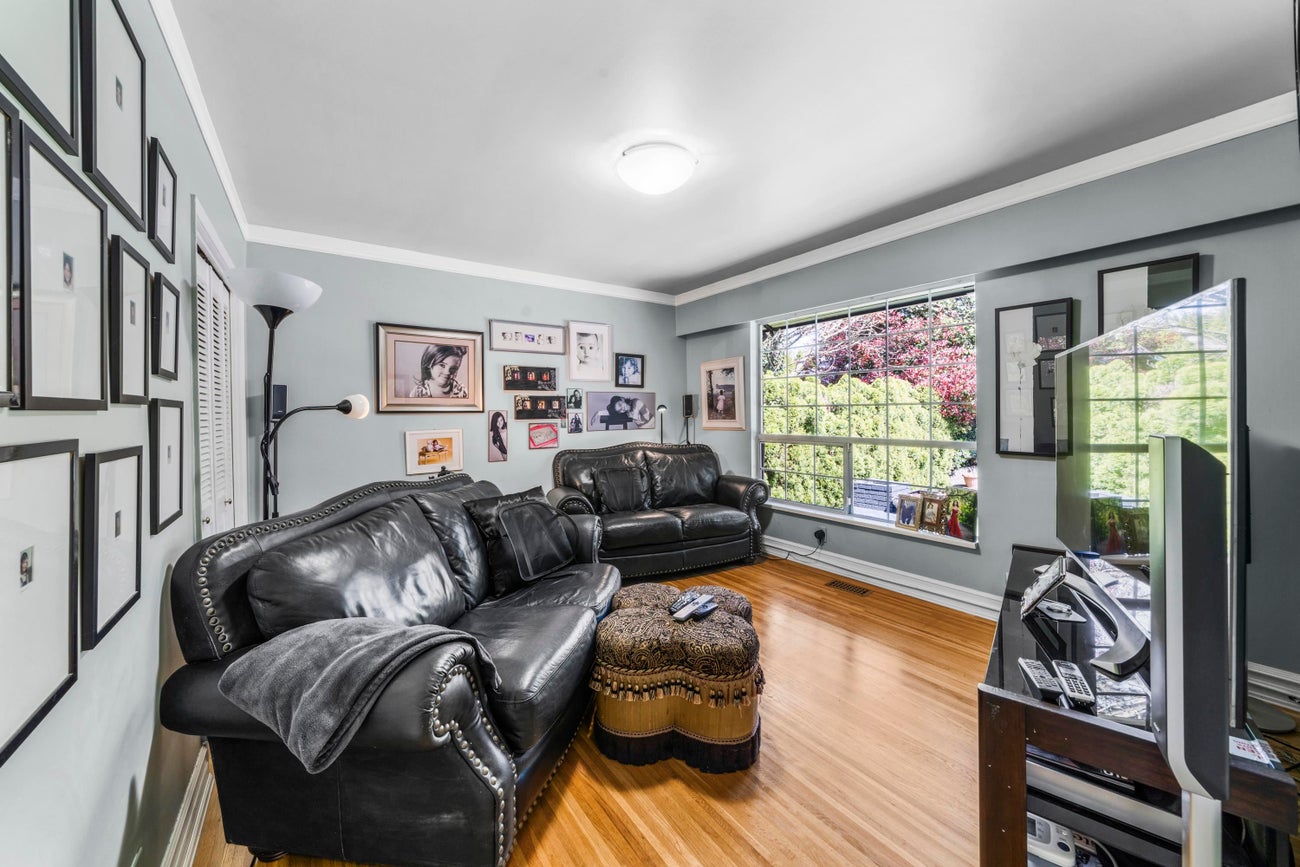 605 Victor Street - Coquitlam West Single Family Residence for Sale, 4 Bedrooms (R3124473)# - 15