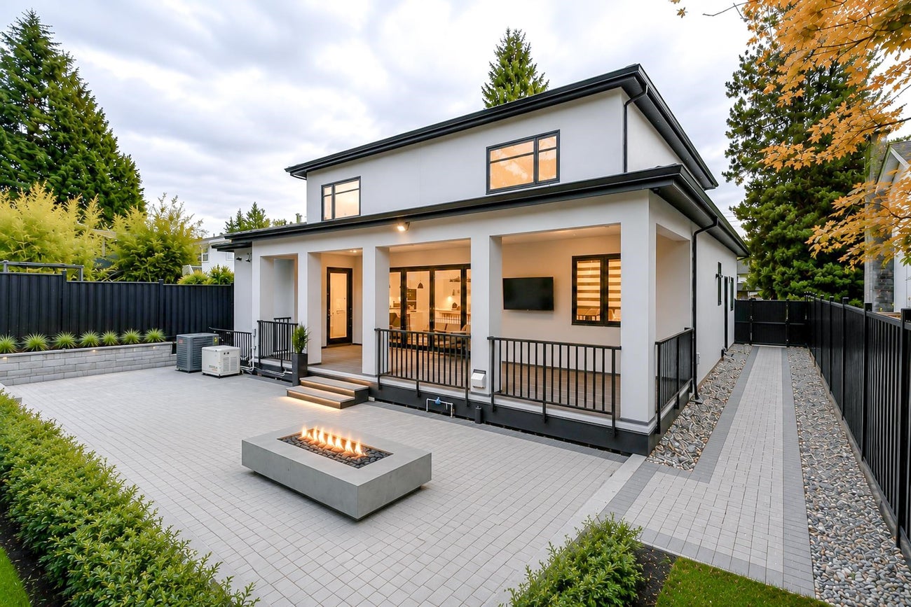 1575 Cornell Avenue - Central Coquitlam Single Family Residence for Sale, 7 Bedrooms (R3125893)# - 34