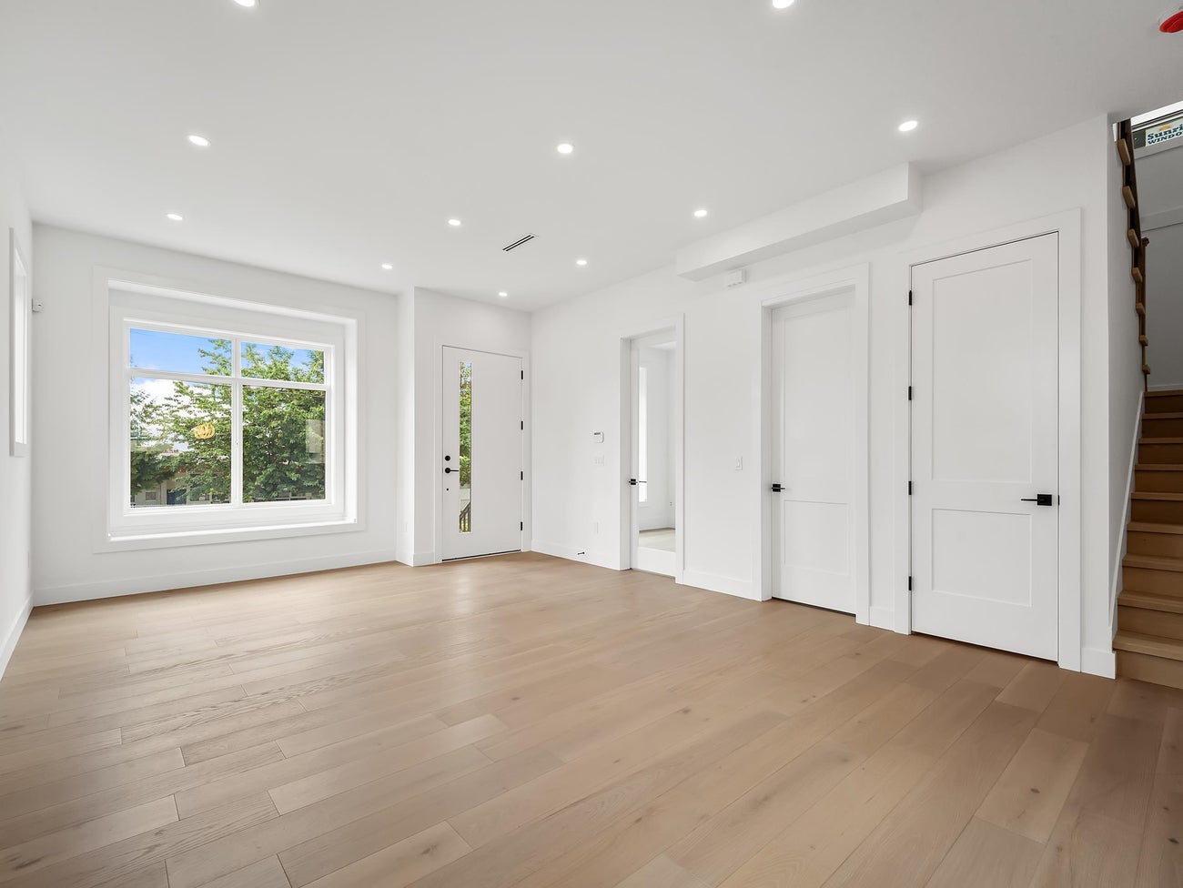 2 - 6885 Aubrey Street - Sperling-Duthie single-family-residence for Sale, 6 Bedrooms (R3126140)# - 10