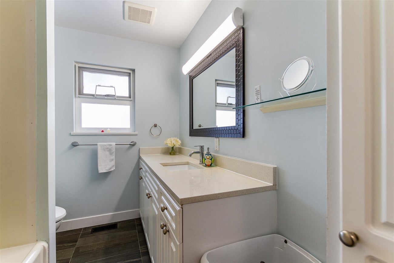 1906 Rhodena Avenue - Central Coquitlam single-family-residence for Sale, 6 Bedrooms (R3126441)# - 15