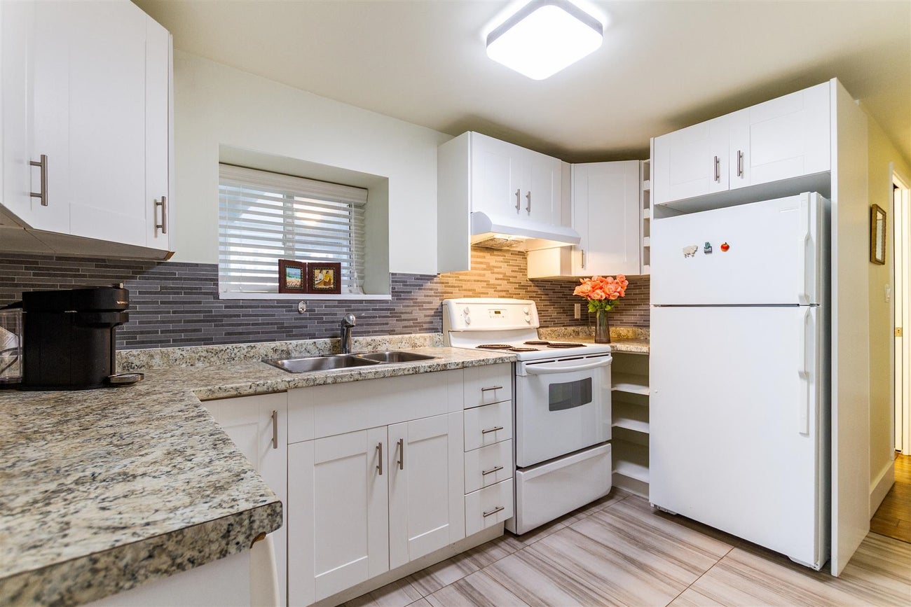 1906 Rhodena Avenue - Central Coquitlam single-family-residence for Sale, 6 Bedrooms (R3126441)# - 16