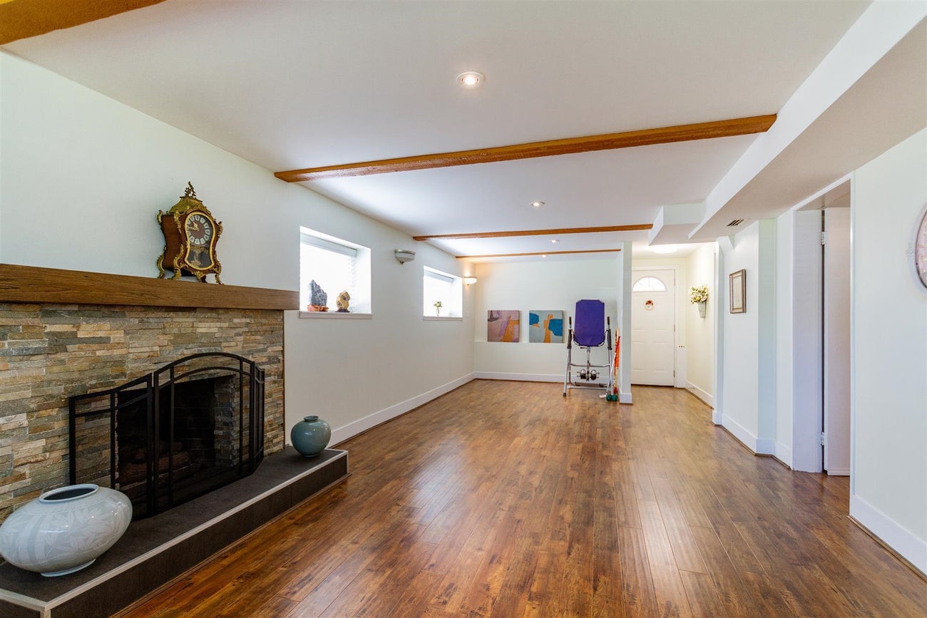 1906 Rhodena Avenue - Central Coquitlam single-family-residence for Sale, 6 Bedrooms (R3126441)# - 19