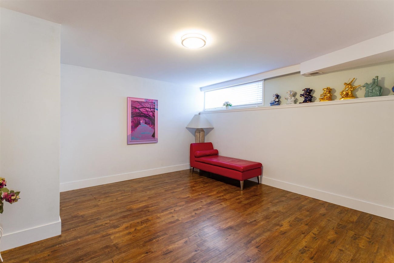 1906 Rhodena Avenue - Central Coquitlam single-family-residence for Sale, 6 Bedrooms (R3126441)# - 23